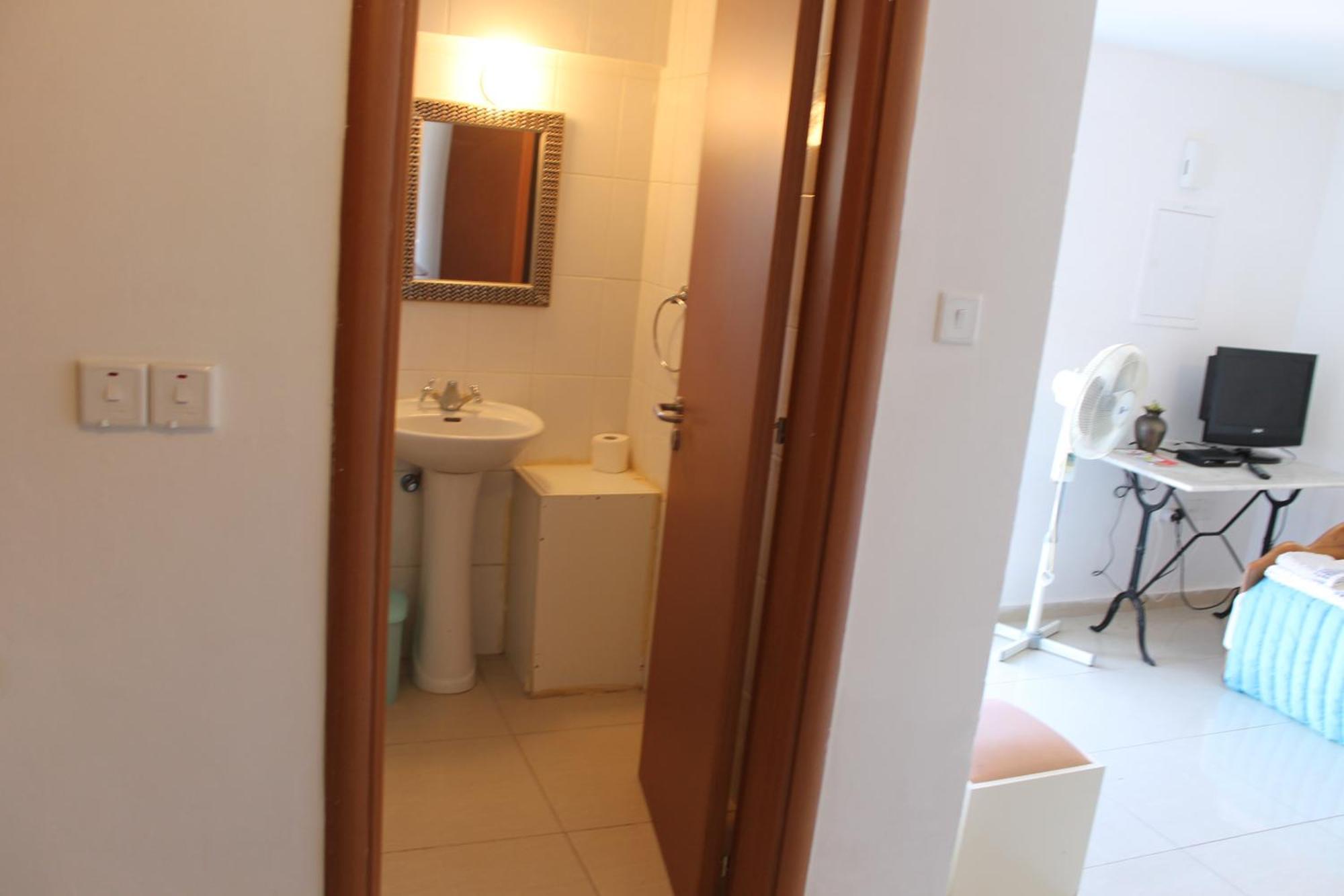 Apartamento Galatia'S Court Paphos Habitación foto